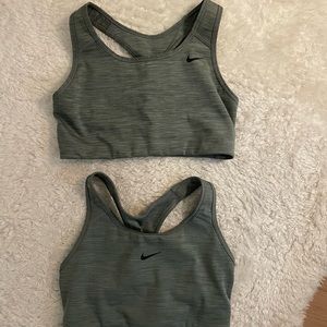 GREY NIKE DRI FIT SPORTS BRA SIZE M
